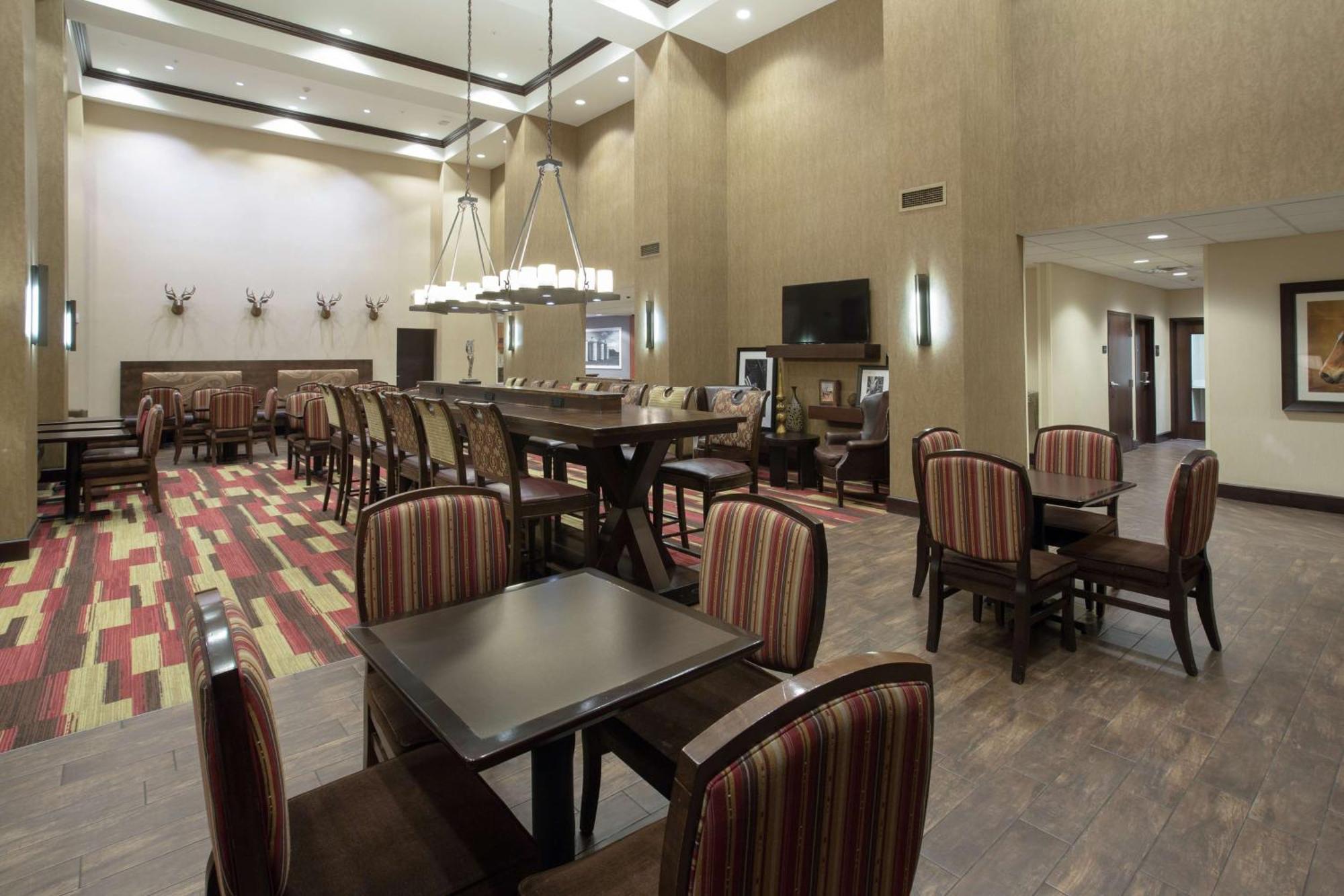 Hampton Inn & Suites I-35/Mulvane Esterno foto