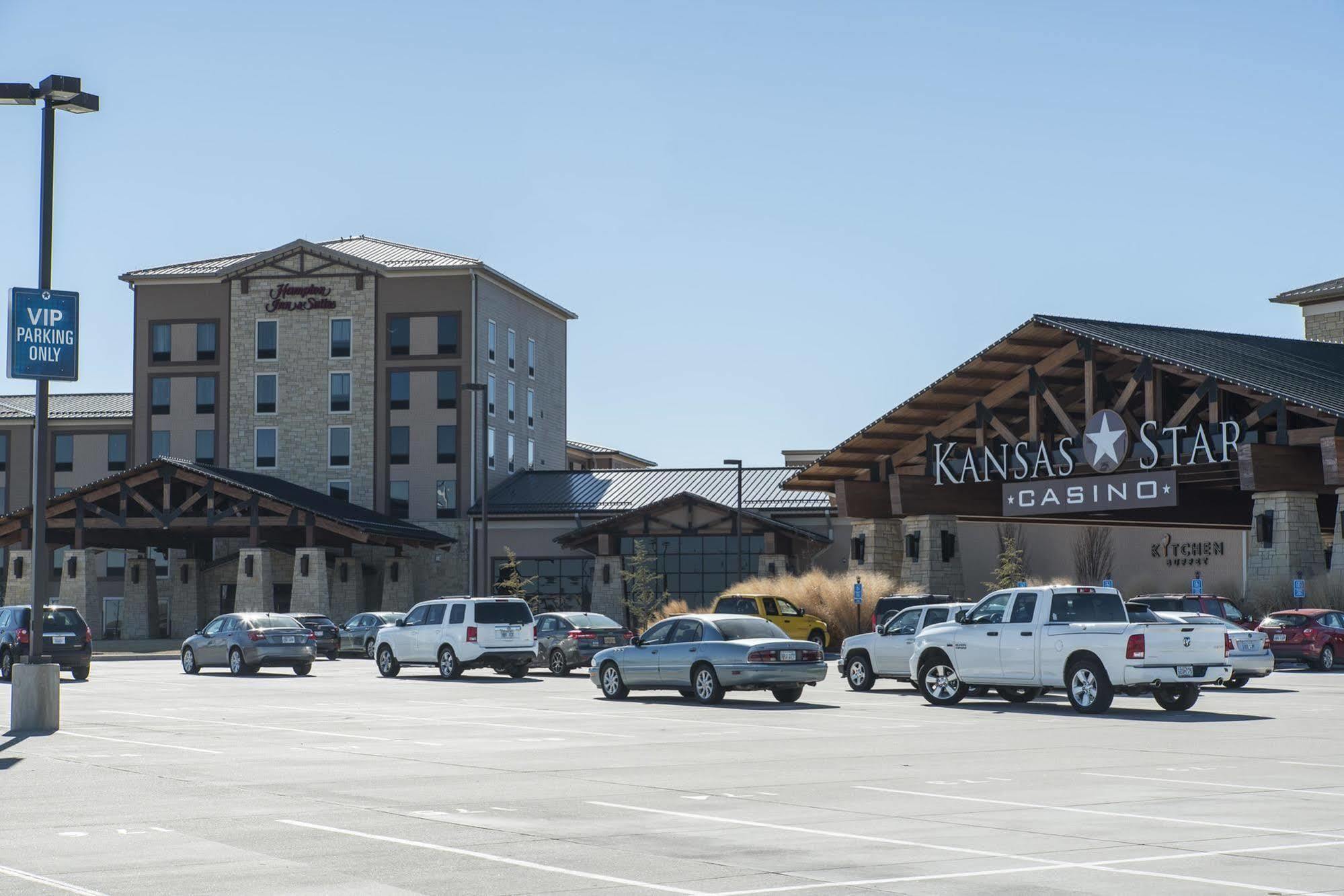 Hampton Inn & Suites I-35/Mulvane Esterno foto